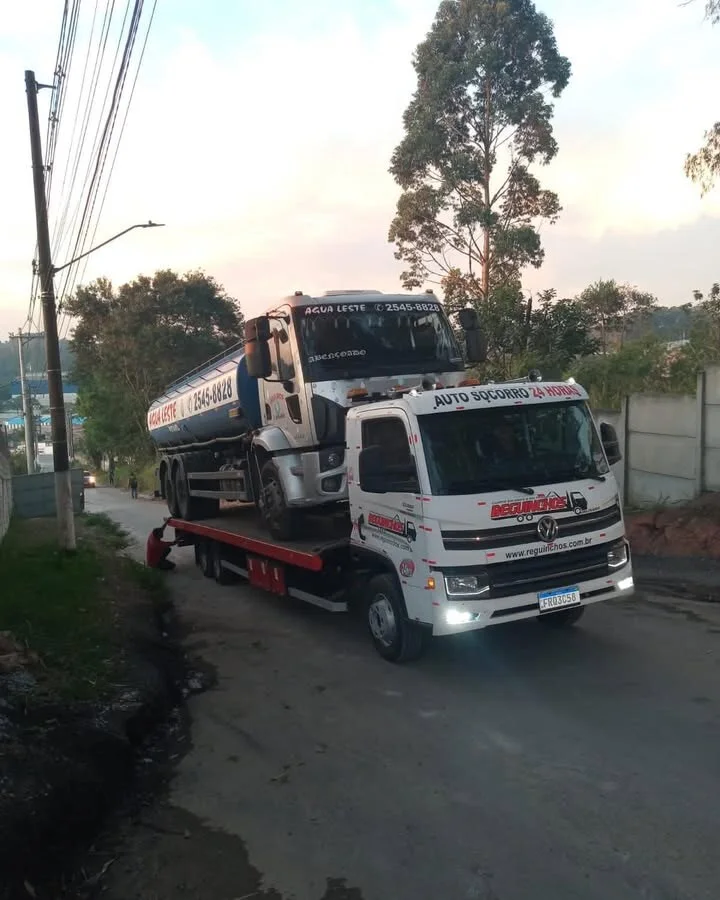 Plataforma: Remoção de caminhão tanque